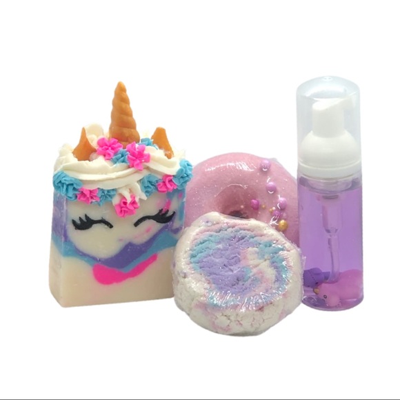 Lunara Sky Skincare Other - Unicorn Mega Bundle Gift Set Birthday Party Glitter